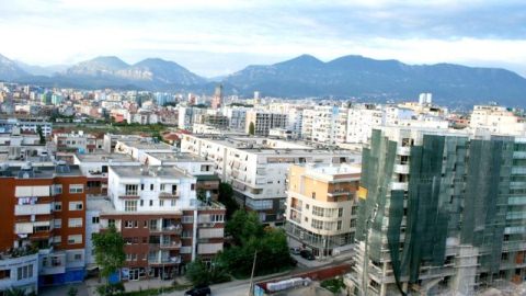 Ardhja e studenteve rriti me 20 per qind cmimet e apartamenteve